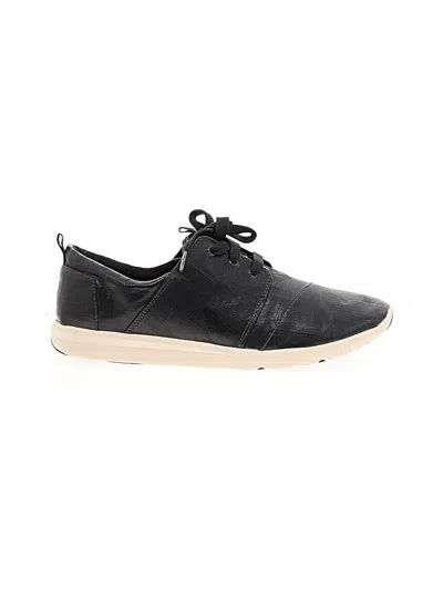 Pre-owned Toms Sneakers In Black