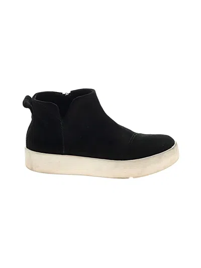 Pre-owned Toms Sneakers In Black