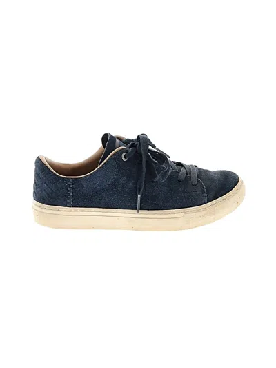 Pre-owned Toms Sneakers In Blue