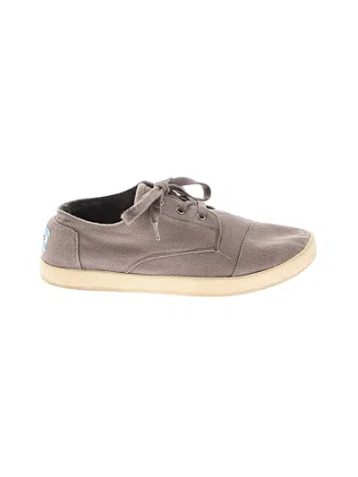 Pre-owned Toms Sneakers In Brown