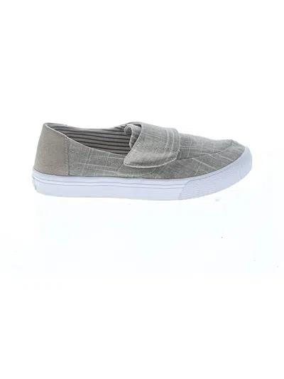 Pre-owned Toms Sneakers In Brown
