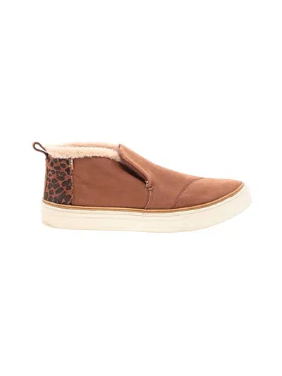 Pre-owned Toms Sneakers In Brown