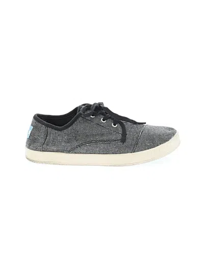 Pre-owned Toms Sneakers In Gray
