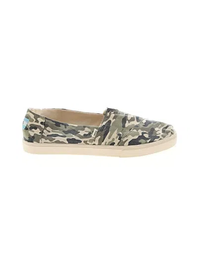Pre-owned Toms Sneakers In White