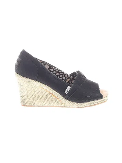 Pre-owned Toms Wedges In Black