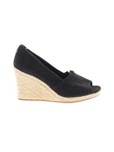 Pre-owned Toms Wedges In Black