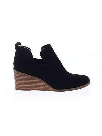 Pre-owned Toms Wedges In Black