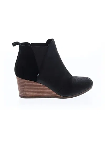 Pre-owned Toms Wedges In Black