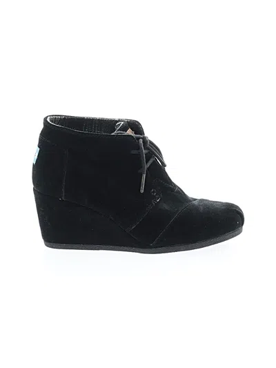 Pre-owned Toms Wedges In Black