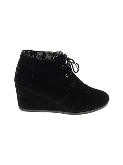 Pre-owned Toms Wedges In Black