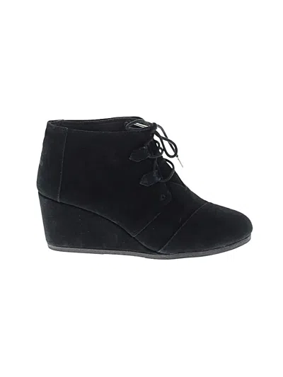 Pre-owned Toms Wedges In Black