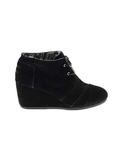 Pre-owned Toms Wedges In Black