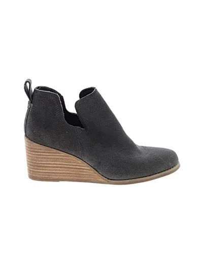 Pre-owned Toms Wedges In Black