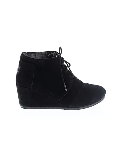 Pre-owned Toms Wedges In Black
