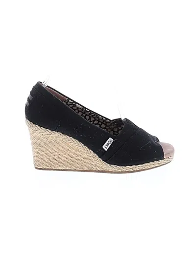 Pre-owned Toms Wedges In Black