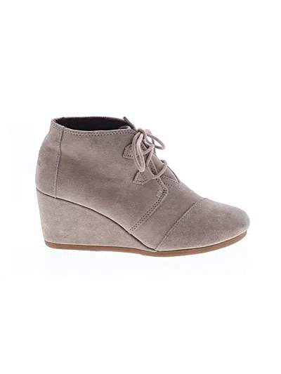 Pre-owned Toms Wedges In Gray