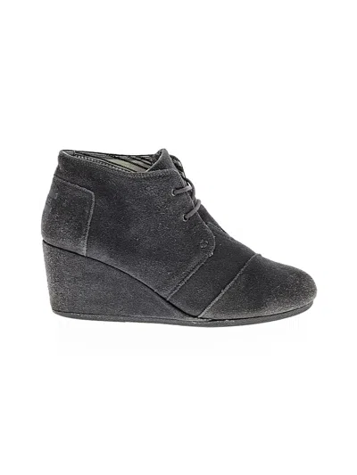 Pre-owned Toms Wedges In Gray