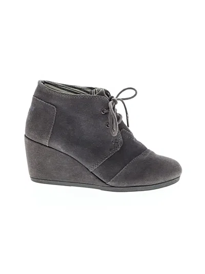 Pre-owned Toms Wedges In Gray