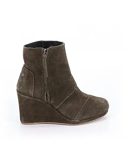 Pre-owned Toms Wedges In Green