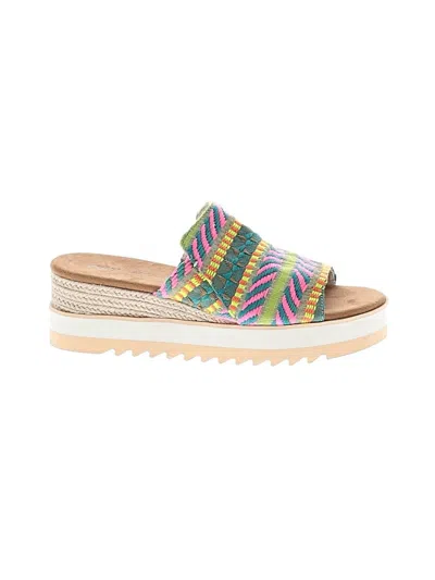 Pre-owned Toms Wedges In Green