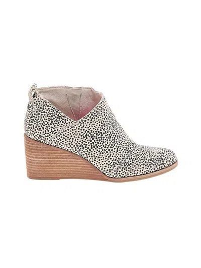 Pre-owned Toms Wedges In Ivory