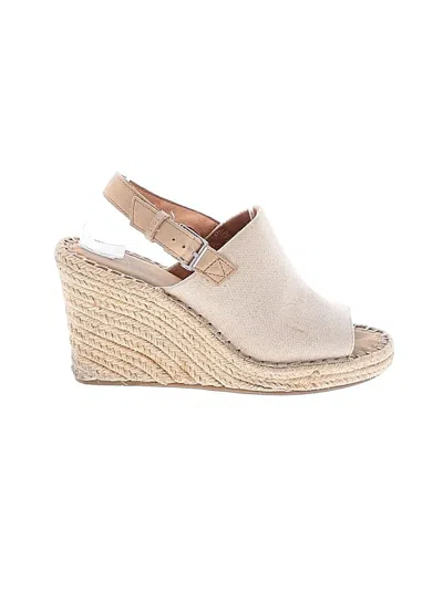 Pre-owned Toms Wedges In Ivory