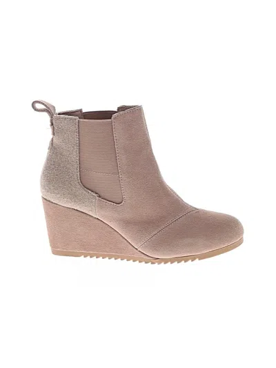 Pre-owned Toms Wedges In Tan