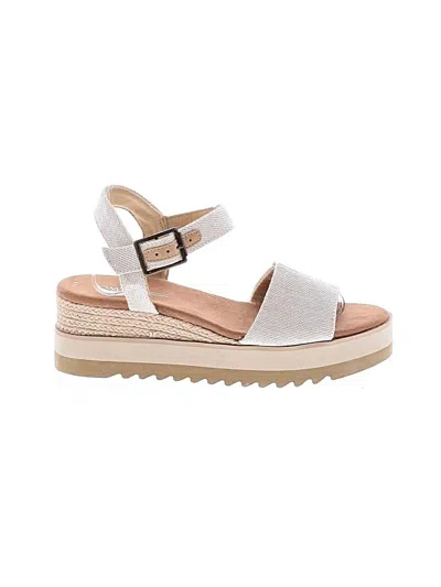 Toms Wedges In White