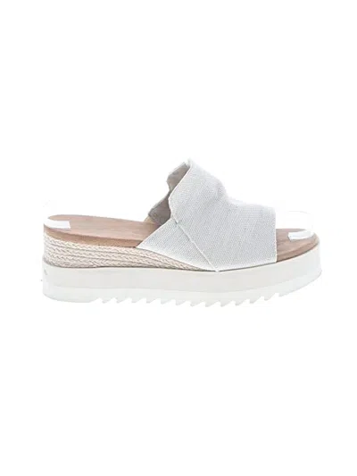 Pre-owned Toms Wedges In White