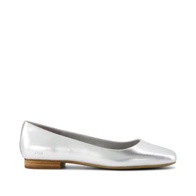 Toms Women's Briella Silver Metallic Leather Flat In Gray