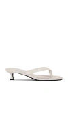 Tony Bianco Pluto Sandal In 白色