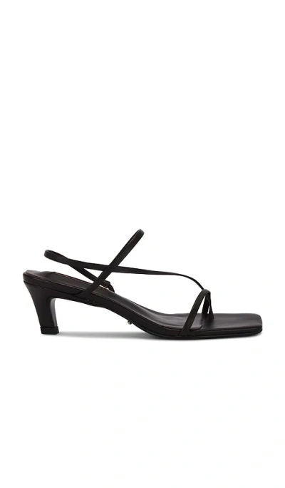Tony Bianco Tulip Sandal In 巧克力色