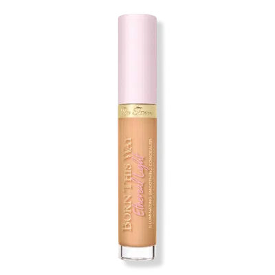 Too Faced Born This Way Ethereal Light Illuminating Smoothing Concealer - Cafe Au Lait In Brown