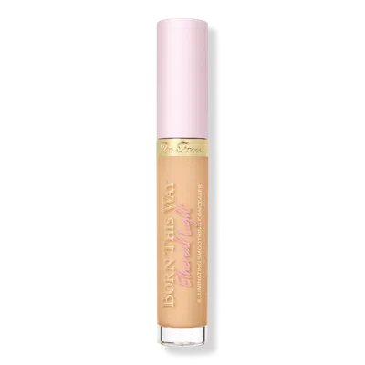 Too Faced Born This Way Ethereal Light Illuminating Smoothing Concealer - Pecan In Brown