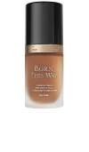 Too Faced Born This Way Foundation In 淡棕色
