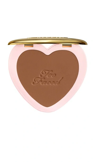 Too Faced Born This Way Soft Blur Flexible Finish Setting Powder In Deep