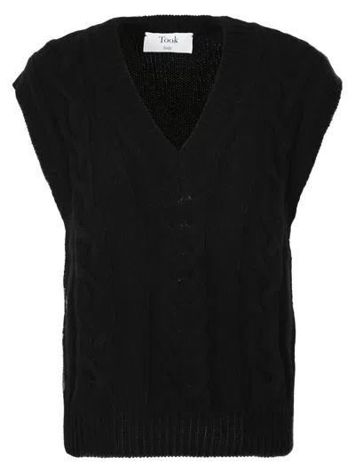 Took Knitted Vest