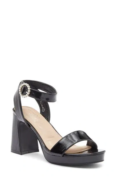 Top Guy Shoes Adina Platform Sandal In Black Patent