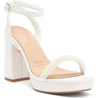 Top Guy Shoes Lingo Platform Sandal In White Pu