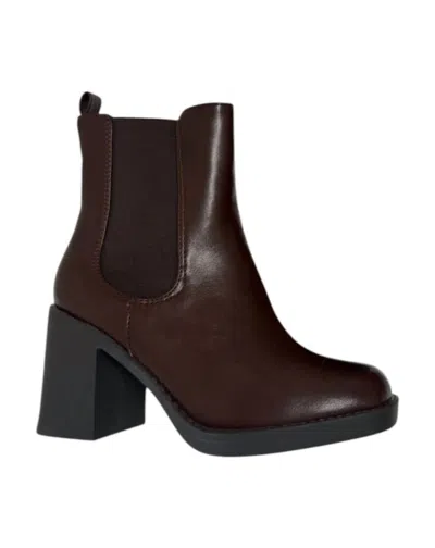Top Moda Women's Leather Round Toe Bootie In Brown