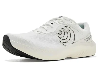 Topo Athletic Magnifly 6 In Black