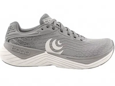 TOPO ATHLETIC MEN'S ULTRAFLY 5 SHOE IN DARK GREY/GREY