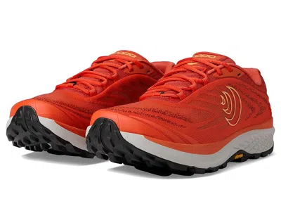 Topo Athletic Pursuit 2