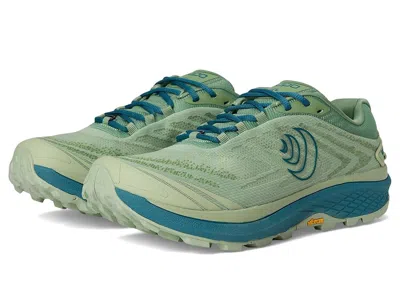 Topo Athletic Pursuit 2