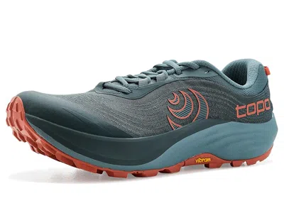 Topo Athletic Pursuit 3 In Gray