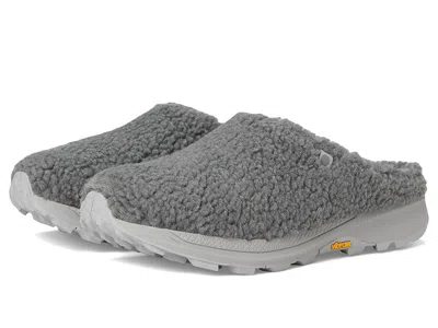 Topo Athletic Revive In Gray