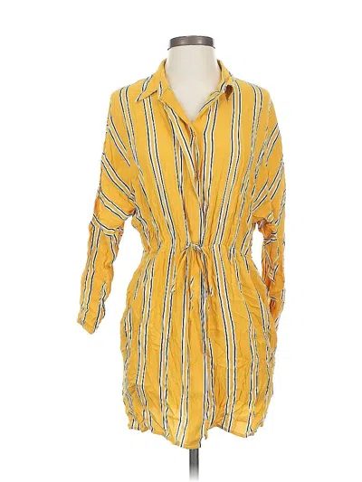 Pre-owned Topshop 3/4 Sleeve Button Down Shirt In Yellow