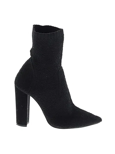 Pre-owned Topshop Boots In Black