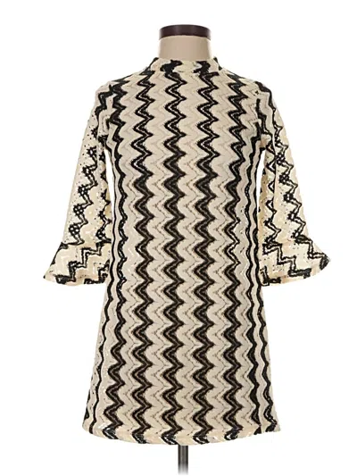 Pre-owned Topshop Casual Dress In Ivory