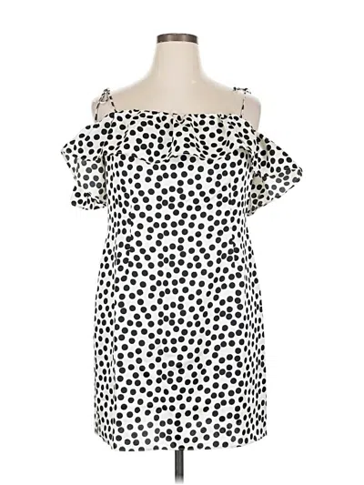 Pre-owned Topshop Casual Dress In White